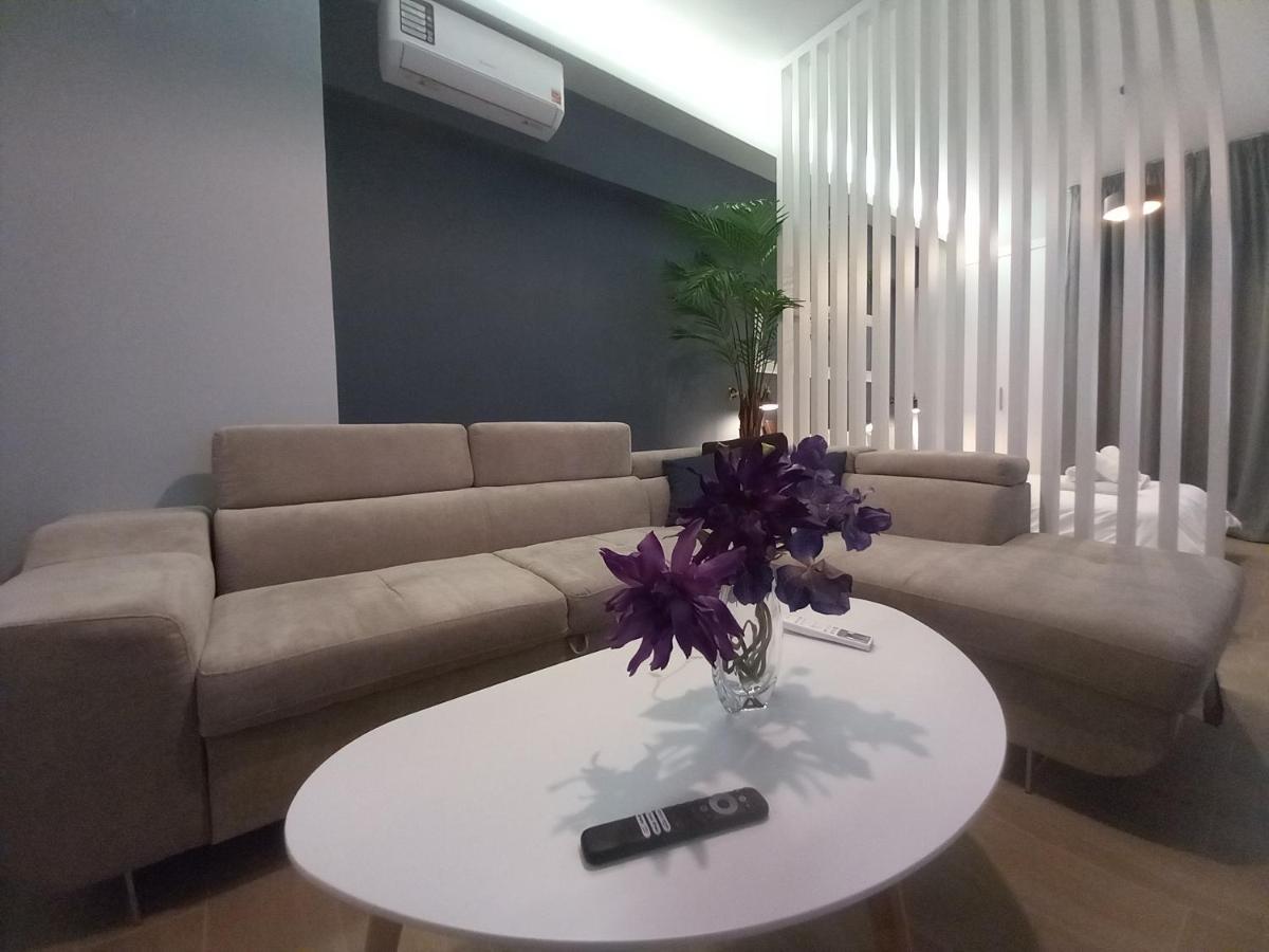 Spaceone "Downtown Glam" By #Gimispace Lux Apt Selanik Dış mekan fotoğraf
